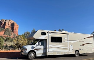 2014 Winnebago Minnie Winnie 31H