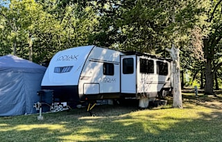 Fully Stocked 2021 Kodiak 283BHSL – Sleeps 10