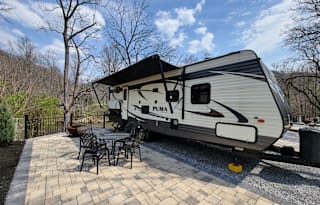 Large Shower☆Outdoor kitchen☆Slide out☆ BUNKS