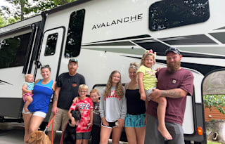 2021 Keystone RV Avalanche 395BH
