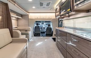 2021 Class C, sleep 6,Mercedes!Solar,AC,Slide&heat