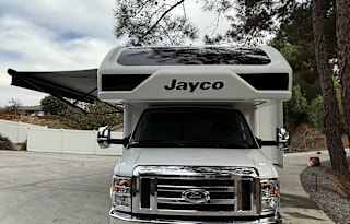 Adventure-Ready 2023 Jayco Greyhawk 30Z