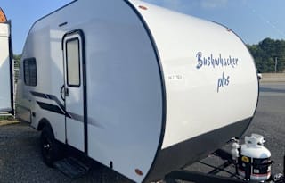 2021 Braxton 17BH - Lightweight & Family Friendly