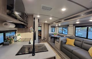 Trippin Terra - Large Family Camper