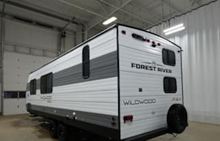 2025 Forest River Salem 266BHLE 30ft Sleeps 6-8