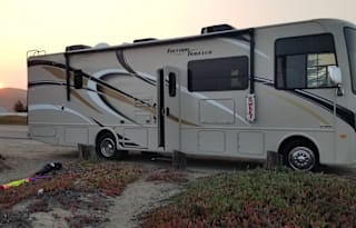 2020 Thor Motor Coach Freedom Traveler A32
