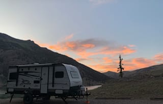 AGA 3 -	2017 Jayco Jay Flight SLX 175XD