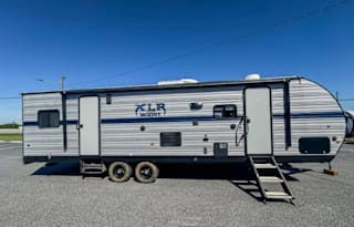 Weekend Getaway Camper Rental!