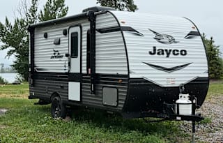SJ’s Jayco: Take Flight on Adventure!