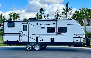 2024 Winnebago Minnie 2301BHS