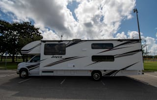 Jayco Redhawk sleeps 8 near Florida Coast