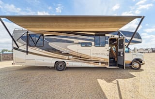 2016 Coachmen Leprechaun: Comfort w/ Flex Miles
