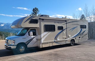 Tyler & Hanna’s Colorado Family RV