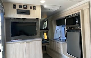 2021 Winnebago RV Hike 172BH