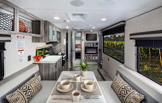 2021 Forest River Wildwood Ultra Lite fully equipped top of the line model
