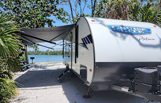 Luxury Towable Bunkhouse Sleeps 8 Fully Stocked