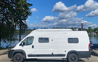2021 Winnebago Solis 59PX