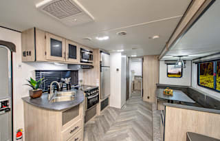 2021 Heartland Prowler 300BH