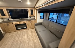2023 Forest River RV Sabre 37FLL