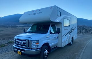 2018 Winnebago Minnie Winnie 22R