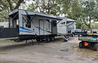 2019 Forest River 42 foot
