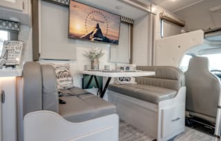 2023 Thor Motor Coach Geneva 31VA Bunkhouse
