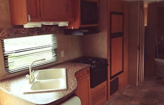 2008 Keystone RV Hideout 27SLE