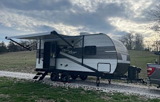 BRAND NEW! Your vacation home on wheels!