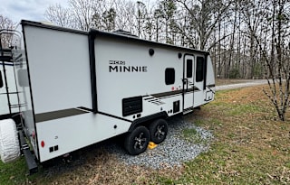 2022 Winnebago Micro Minnie 2306BHS