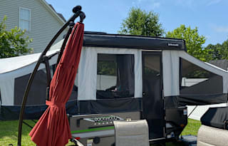 Cozy Pop-Up Camper — We Deliver & Set-Up!