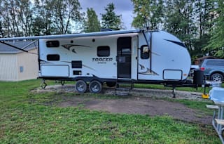 2019 Prime Time RV Tracer Breeze 24DBS