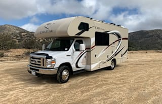 2018 Thor Motor Coach Chateau 23U
