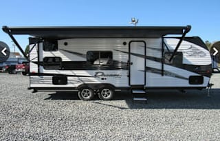 2022 Chinook DREAM D260BH