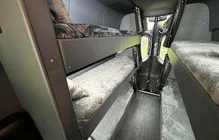 TOUR/Family Sprinter BUNK COACH