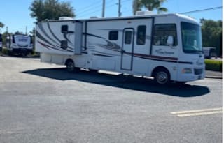 2011 Coachmen RV Mirada 34BH