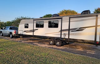 2021 Cruiser RV Corp Radiance 30DS