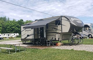 2016 Prime Time RV Crusader LITE 5th Wheel