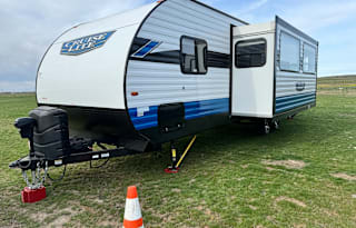 2023 Cruise Lite Bunkhouse Sleeps 10