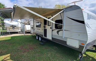 2012 Prime Time RV Avenger 261LT