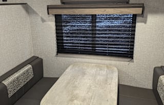 2022 CrossRoads RV Zinger Lite ZR18BH