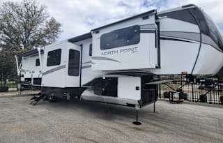 2023 Jayco North Point 382FLRB