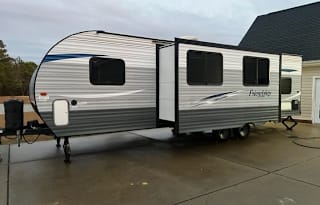 2018 Gulf Stream RV Friendship 279BH