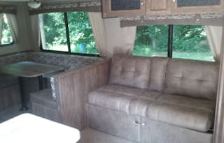 Room for Friends w/ Outdoor Kitchen