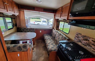 2015 Jayco Jay Feather Ultra Lite X17Z