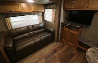 2018 Keystone SUMMERLAND bunk house