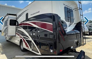 2021 Thor Motor Coach Hurricane 34R