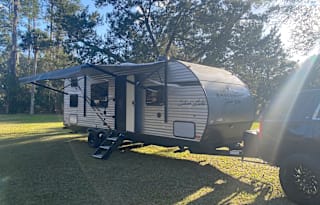 BRAND NEW 2022 Silver Lake !