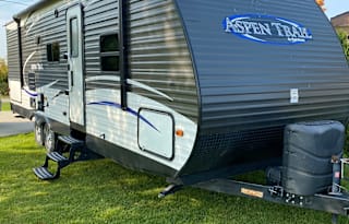“Family Friendly” 2017 Dutchmen RV Aspen Trail 2750BHS