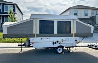 "Barnett Bungalow"2012 Forest River RV