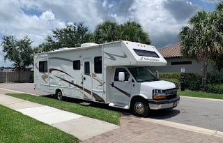 Paradise Chateau "Your beach home away from home"
